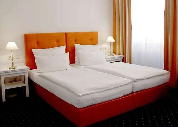 Arthotel Ana Adlon Vienna 3*,